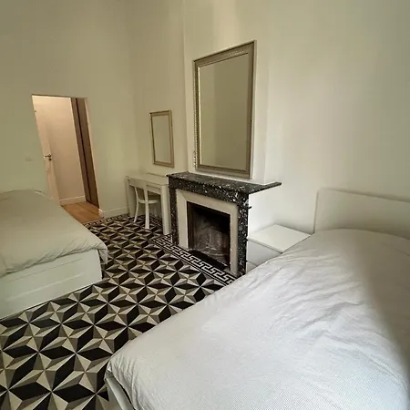 Avenue Feucheres Arenes Apartment Nîmes