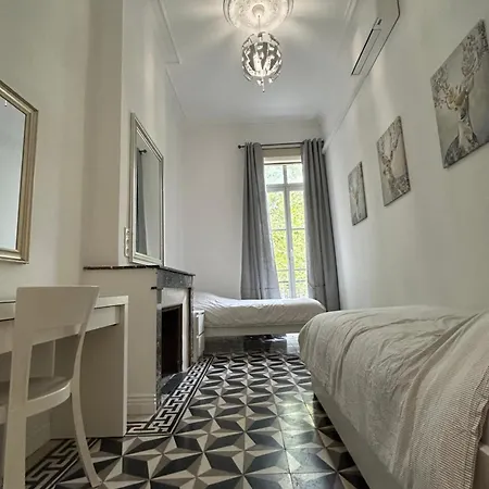 Apartment Avenue Feucheres Arenes Nîmes